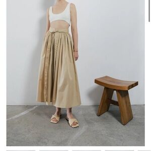 Midi skirt by sloan
